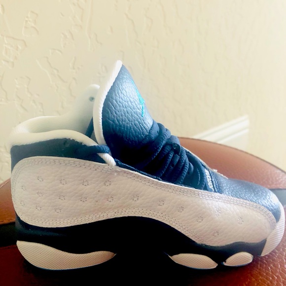 Jordan 13 Retro - Picture 4 of 7